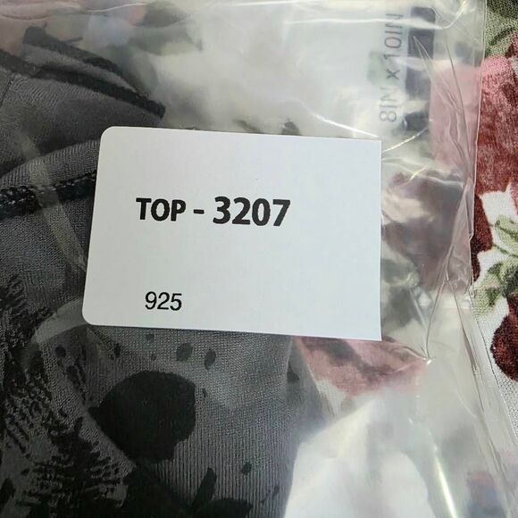 Absolutely Famous Floral Keyhole Tunic Top M - Picture 5 of 5